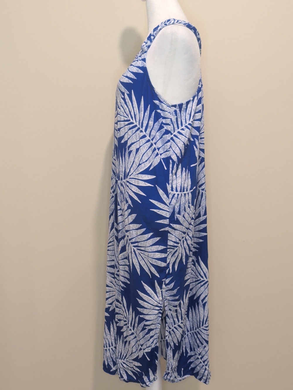 Blue and white Palm-Print V-Neck Midi Dress with Braided Straps - Picture 5 of 11